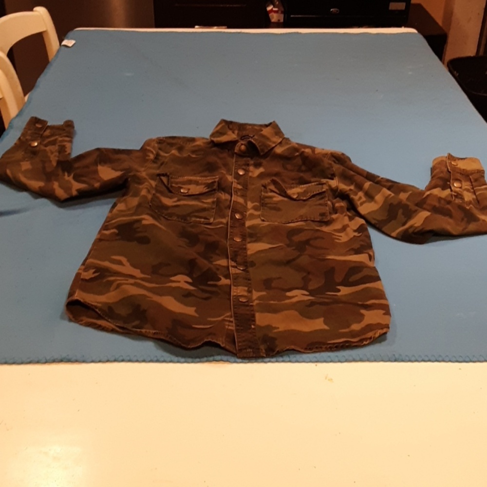 Shirt